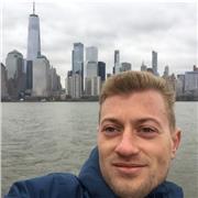 Profesor de inglés, ofrece clases particulares de infantil, primaria, secundaria, bachiller, universidad y adultos